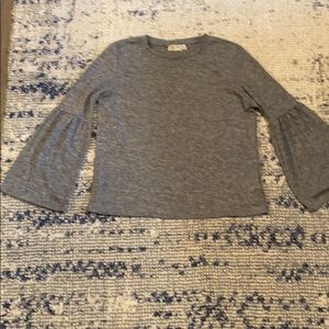 RD Style Bell sleeve Top